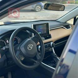 تۆیۆتا ڕاڤ 4